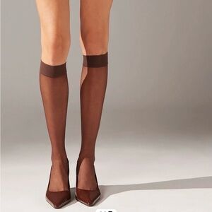 Caledonia women’s knee high socks mesh sheer moka brown